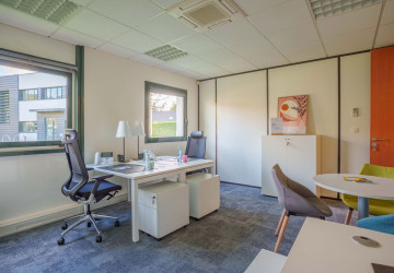 bureau coworking a louer a nantes est technoparc